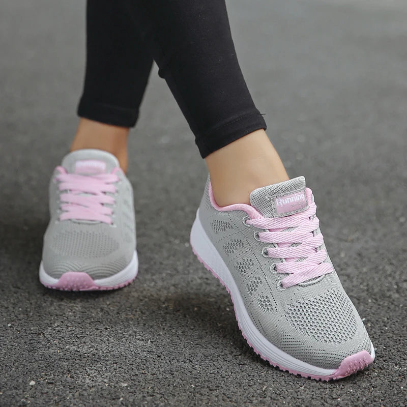 Basket de femme, sport, chaussures femmes, marche, entraînement, fitness, running, yoga, jogging