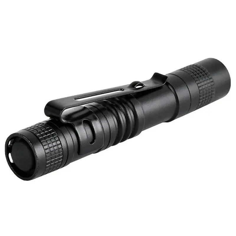 Mini lampe de poche haute qualité – idéale pour le camping et l’extérieur SportMix