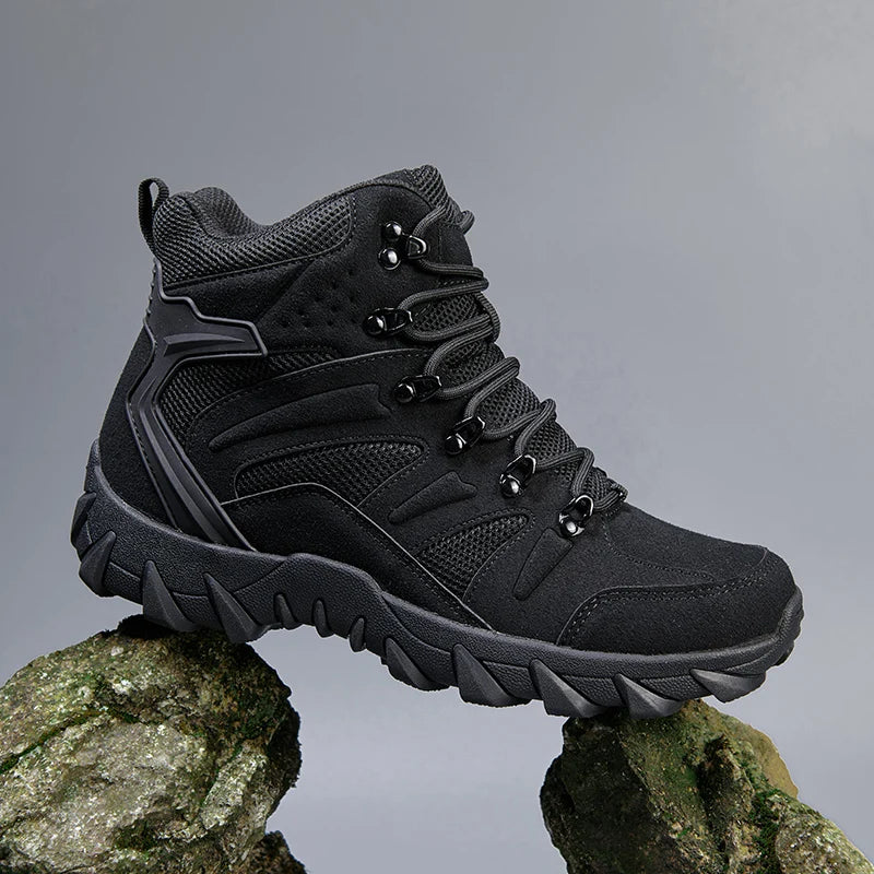 Bottes de randonnée, cross, chaussures de sécurité