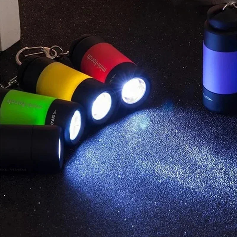 Mini torche de poche – idéale maison, camping et rando, ultra portable