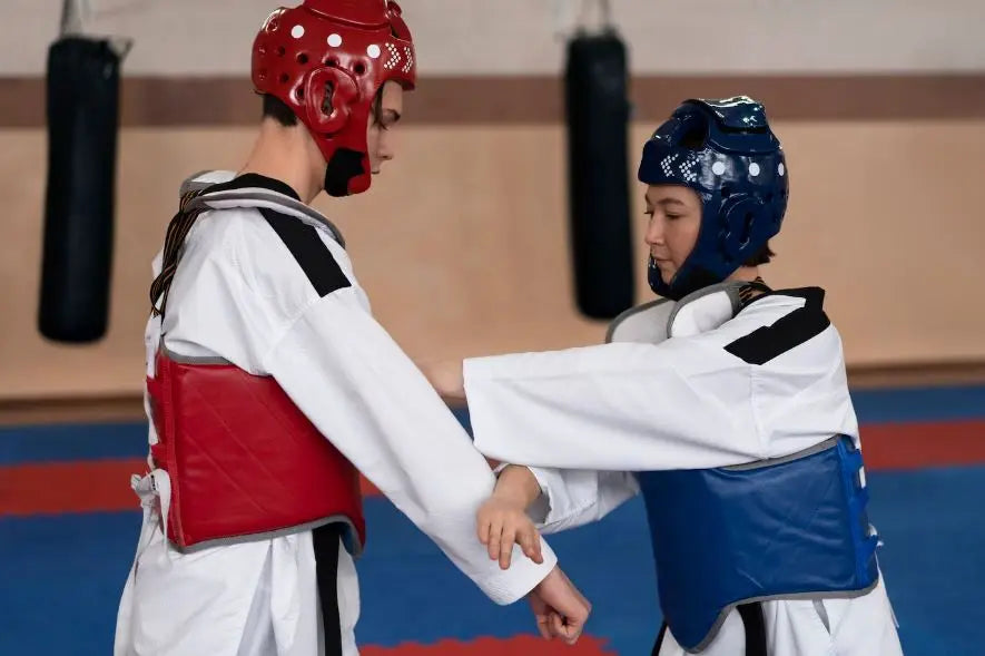 Comment éviter les blessures courantes dans les sports de combat : Conseils et Prévention