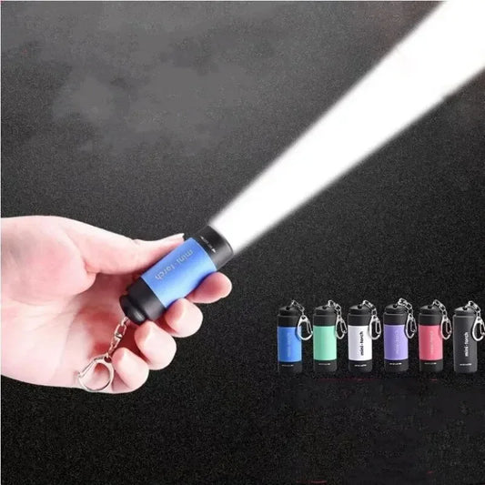 Mini torche de poche – idéale maison, camping et rando, ultra portable