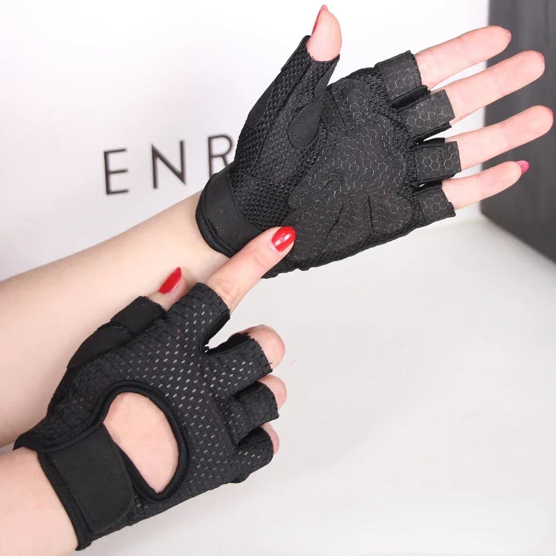 Gants de gymnastique pour femmes et hommes, haltères de Fitness, gants d'entraînement, demi-doigt, respirant, antidérapant, coussin de Gel, gants d'entraînement de musculation