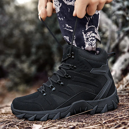 Bottes de randonnée, cross, chaussures de sécurité